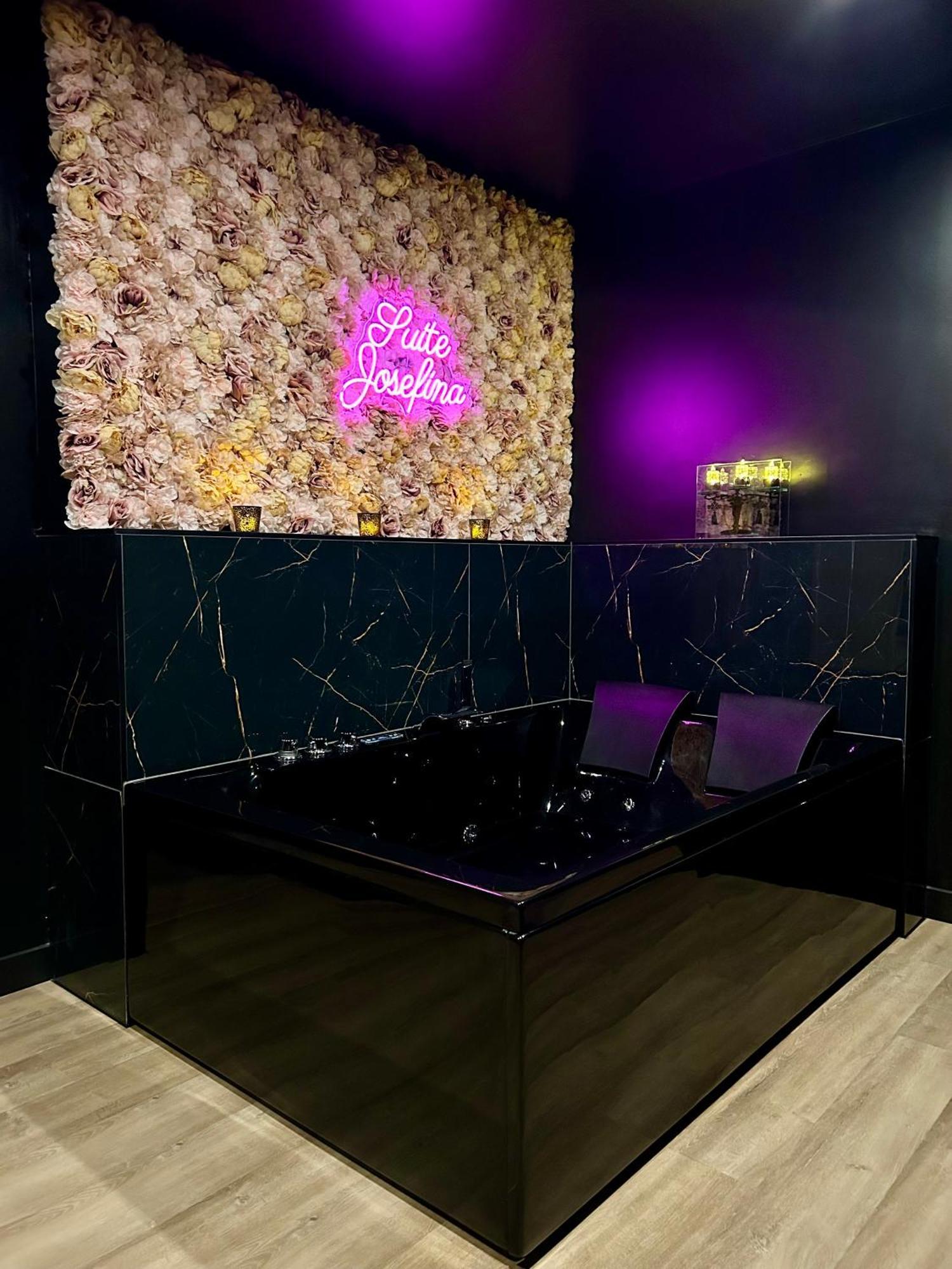 Suite Josefina - Spa&Sauna - Au Coeur De La Route Des Vins Rorschwihr ภายนอก รูปภาพ